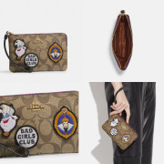 [美國代購] Disney x Coach Corner Zip Wristlet