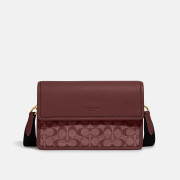 [美國代購] COACH Turner Flap Crossbody In Signature Chambray - Color: Brass/Wine