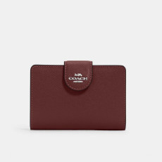 [美國代購] COACH Medium Corner Zip Wallet - COLOR: Silver/Wine