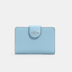 [美國代購] COACH Medium Corner Zip Wallet - COLOR: Silver/Waterfall