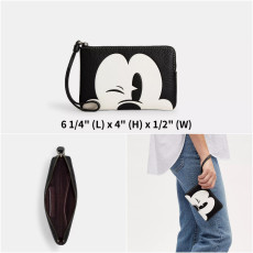 [美國代購] 2023年Black Friday 優惠 Disney x COACH Mickey Mouse Corner Zip Wristlet 